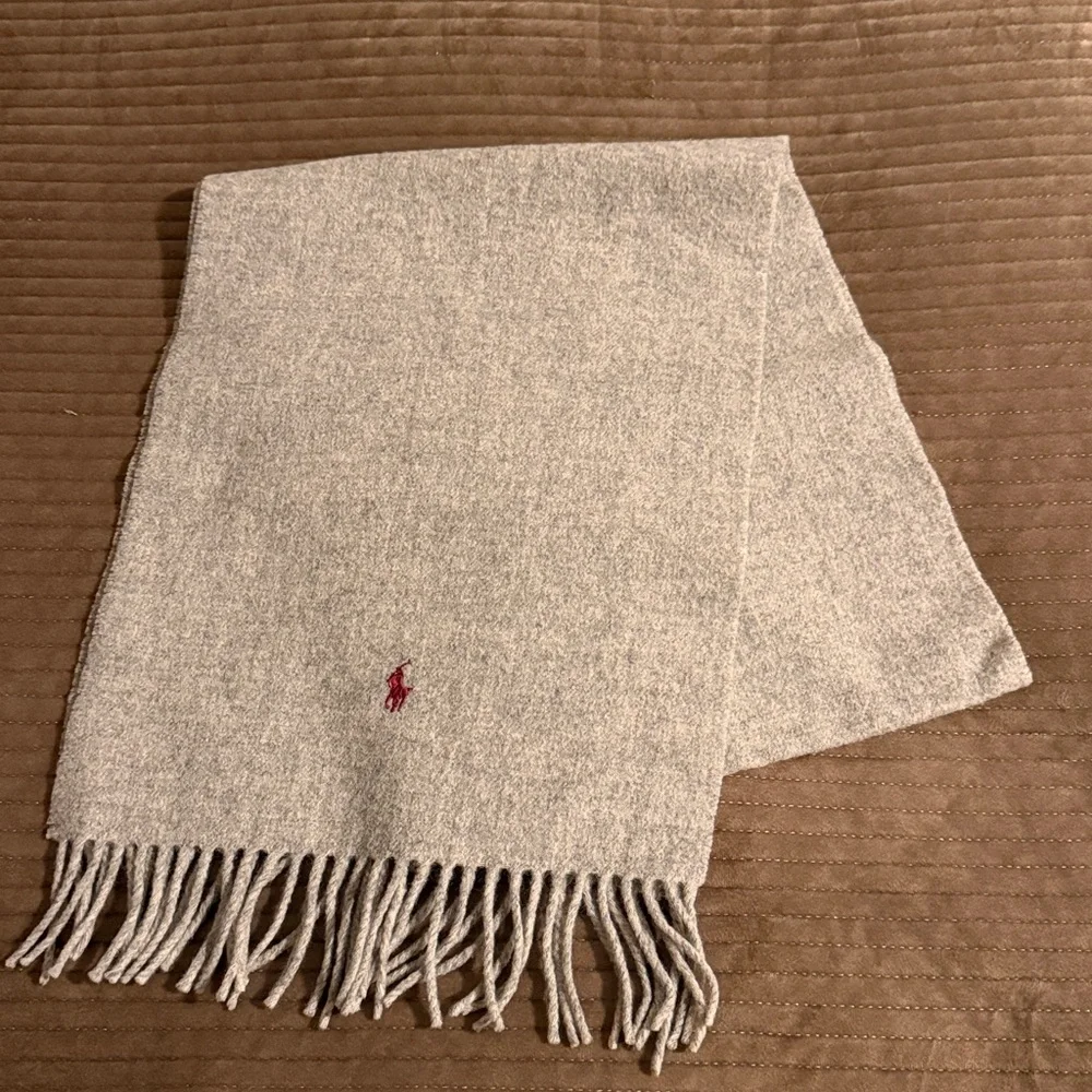 Polo Ralph Lauren Gray Flannel Lambswool Fringed Scarf